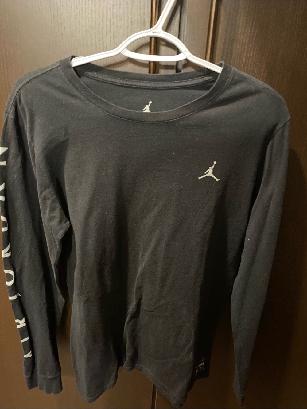 Nike Jordan Black Long-Sleeve Logo Shirt